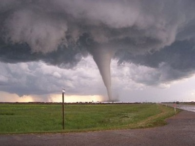 Tornado-negli-USA-anche-a-novembre-molti-vortici-toccano-terra-negli-States.jpg (400×300)